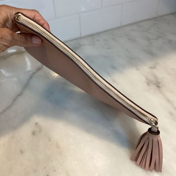 Kate Spade Sienne Logo Large Pebbled Leather Tassel Pouch Clutch - Picture 11 of 16